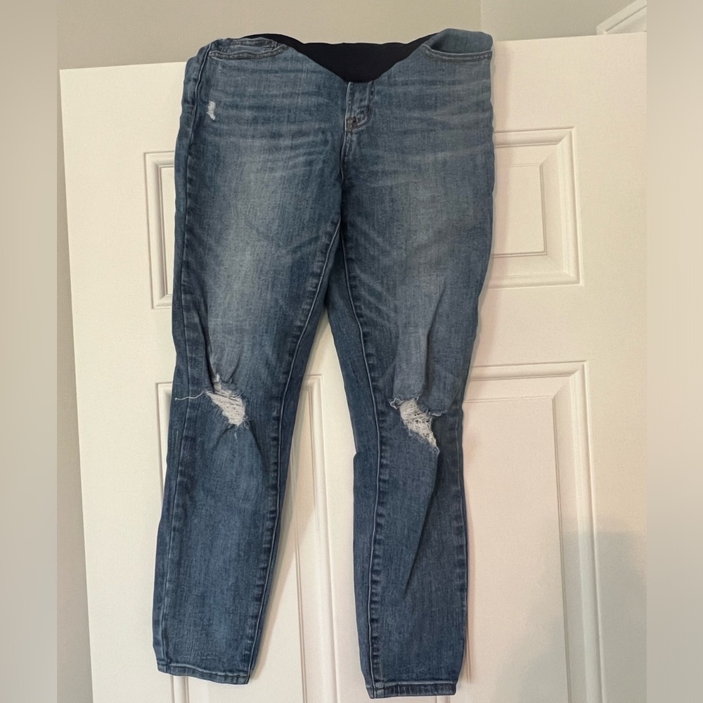 Pink Blush Maternity ankle jeans